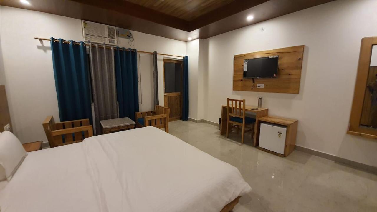 Hill Hoppers Hotel Rishīkesh Dış mekan fotoğraf