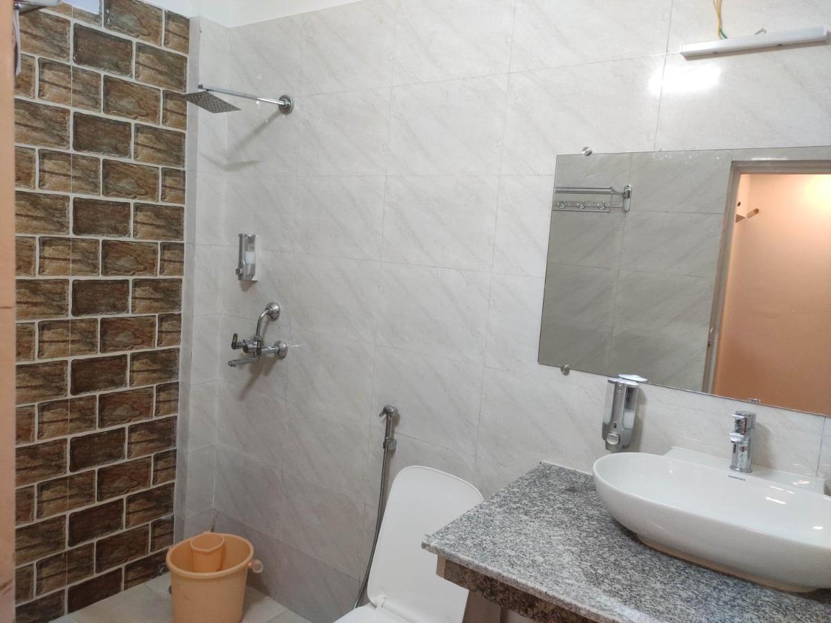 Hill Hoppers Hotel Rishīkesh Dış mekan fotoğraf