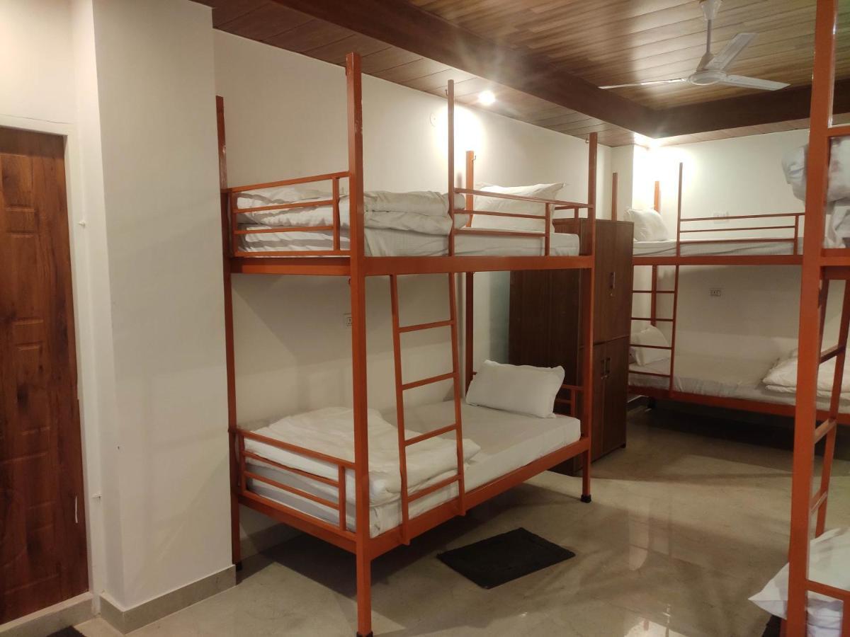 Hill Hoppers Hotel Rishīkesh Dış mekan fotoğraf