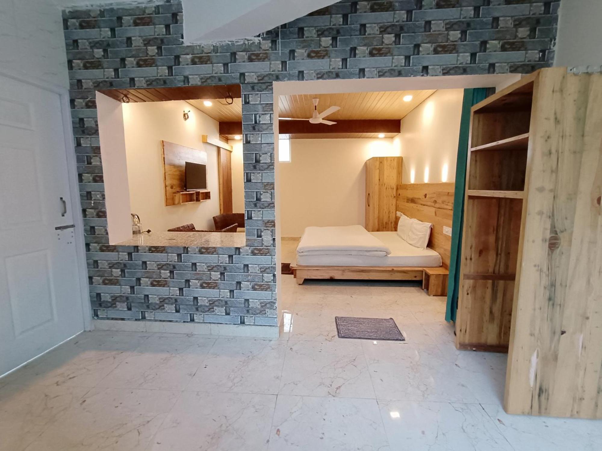 Hill Hoppers Hotel Rishīkesh Dış mekan fotoğraf